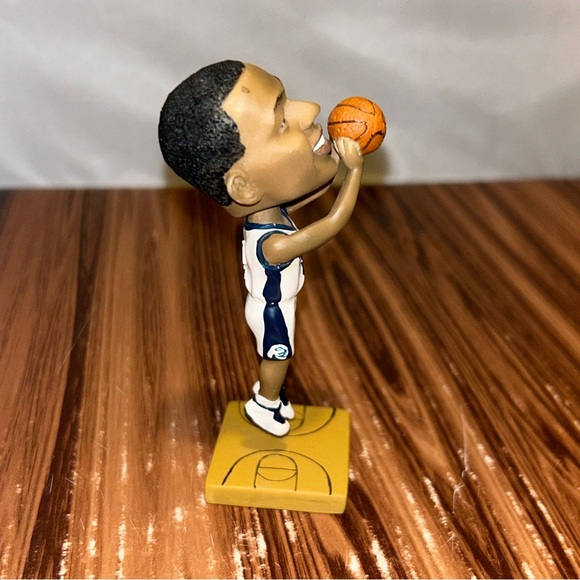Penn State Basketball Jamelle Cornley Bobblehead 4” Inches Tall 2008 - Picture 2 of 11